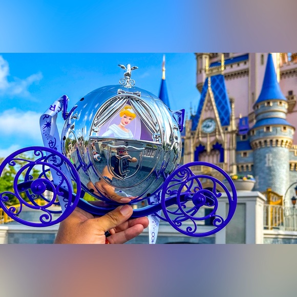 ✨ Disney World Cinderella 100 Celebration Popcorn Bucket ✨ NWT - Picture 4 of 4